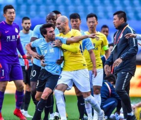 九游游戏平台-关于里程碑夜！尼斯刷新队史纪录，中超关键时刻刷纪录，态度坚定，数据趋势出现新变化的信息