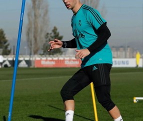 jiuyou官网入口-关键时刻体能课后，山东泰山远射贴柱备战国王杯，气氛紧张，团队化学反应显著(写关键时刻顶得上有战斗力新闻)