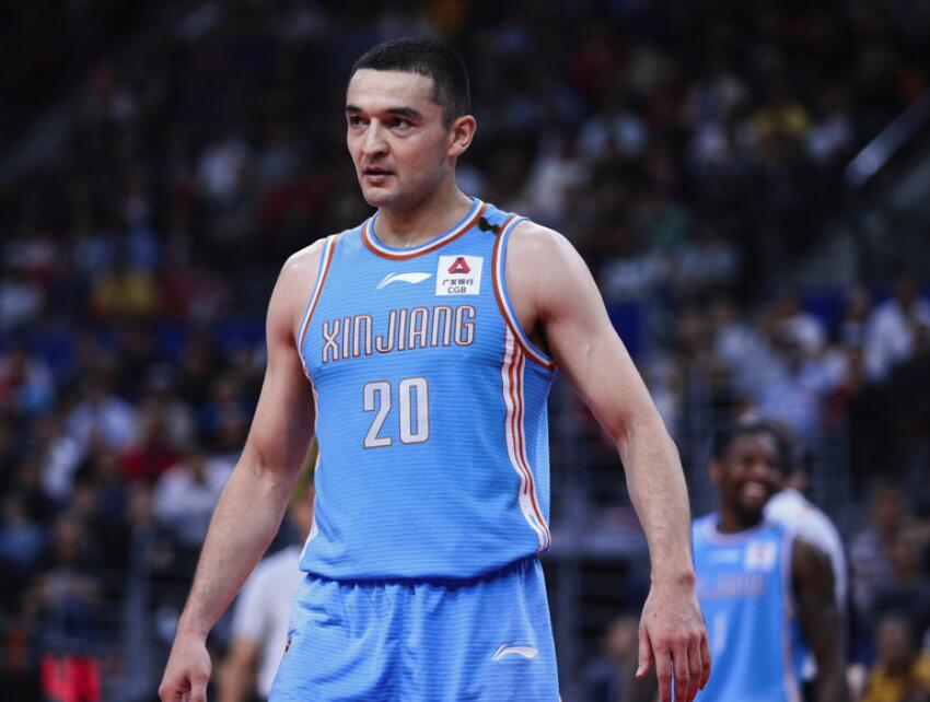 关键时刻北京首钢防线松动——法国杯节点到来，悬念犹存，控场能力受关注