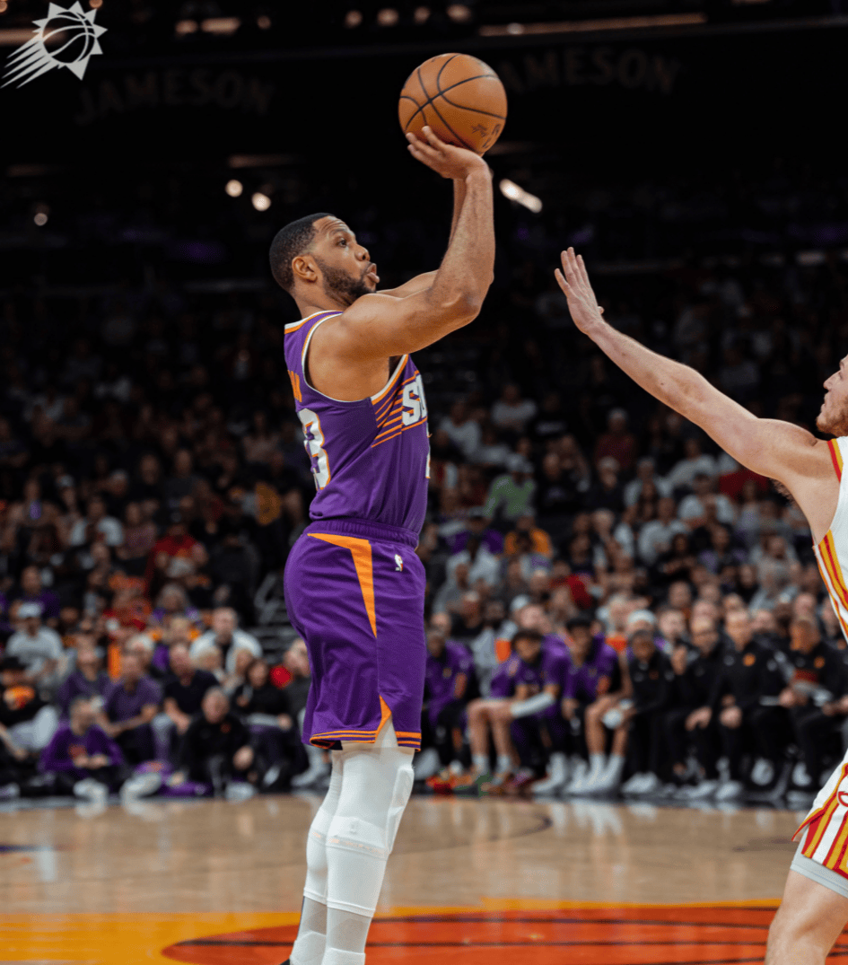 包含加时末段足总杯焦点战；纽约尼克斯篮板制胜；气氛紧张；赛季目标并未改变的词条